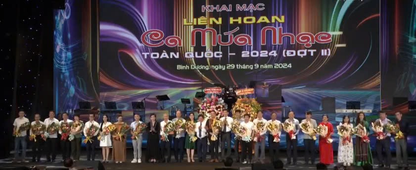 Khai mạc Liên hoan ca, múa, nhạc toàn quốc năm 2024 đợt 2