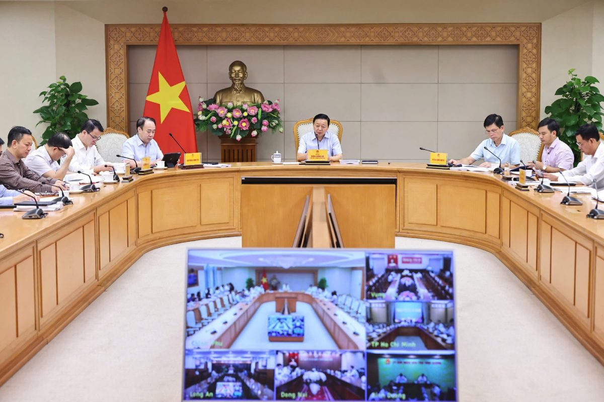 Bộ Kế hoạch và Đầu tư, các địa phương thống nhất kiến nghị ghép các dự án thành phần của dự án đường Vành đai 4 TPHCM đi qua 5 địa phương thành 1 dự án tổng thể. Ảnh: VGP