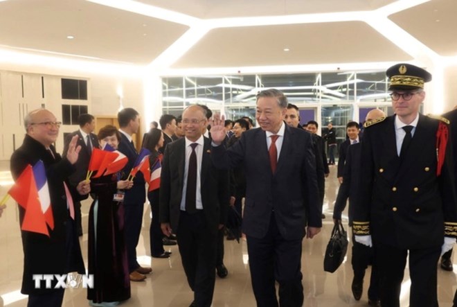 Tổng Bí thư, Chủ tịch nước kết thúc tốt đẹp chuyến thăm Pháp