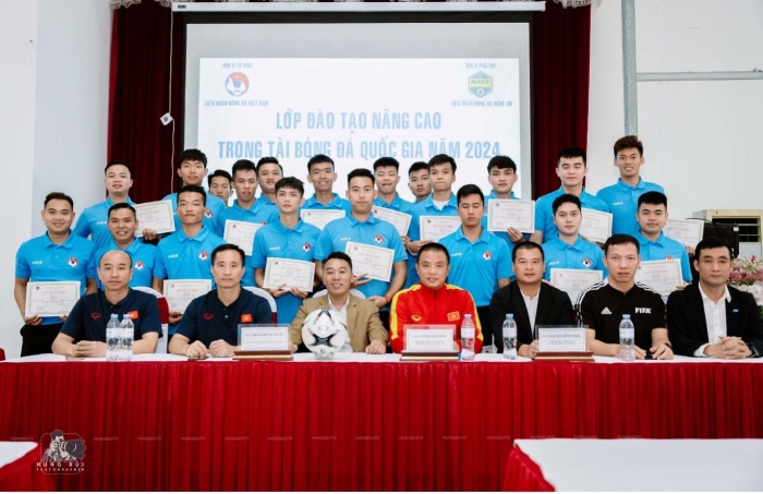 Lớp đào tạo trọng tài nâng cao quốc gia 2024 tại Nghệ An. Ảnh: VFF