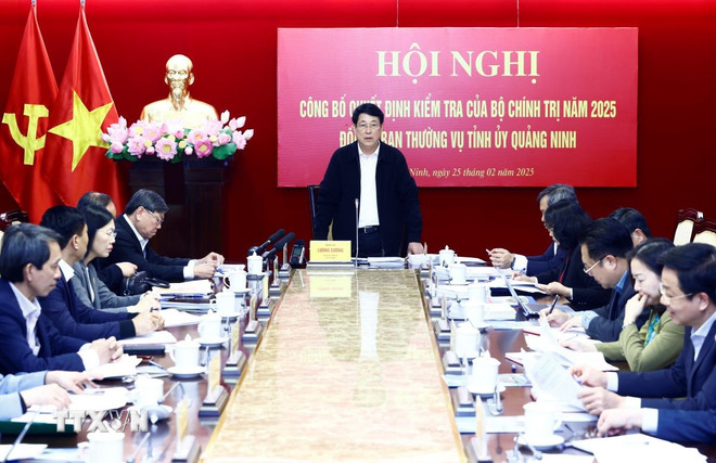 Chủ tịch nước Lương Cường đề nghị Ban Thường vụ Tỉnh ủy Quảng Ninh cần chỉ rõ được hiệu quả chuyển biến về chất trong quá trình thực hiện tinh gọn bộ máy. Ảnh: TTXVN