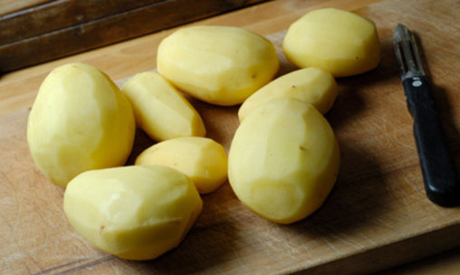 2-khoai-tay-rat-tot-trong-viec.jpg