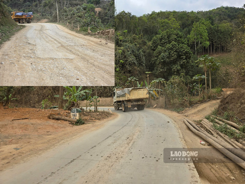 Xe cát trên đường đi tiêu thụ. Ảnh: Nhóm PV.