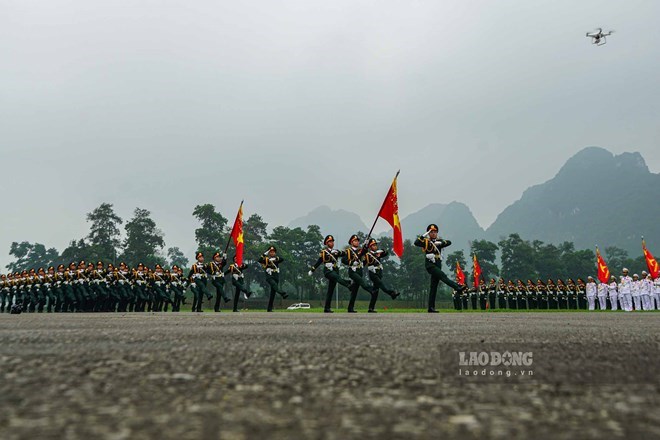 Chế độ cho quân đội, công an khi tinh gọn theo Nghị định 67
