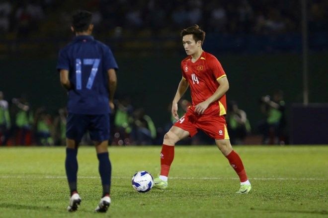 Tuyển Việt Nam và bài toán tấn công trước tuyển Lào