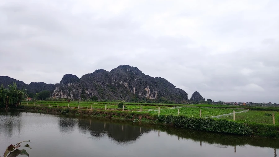 Di tích Mán Bạc thuộc thôn Bạch Liên, xã Yên Thành, huyện Yên Mô, tỉnh Ninh Bình.