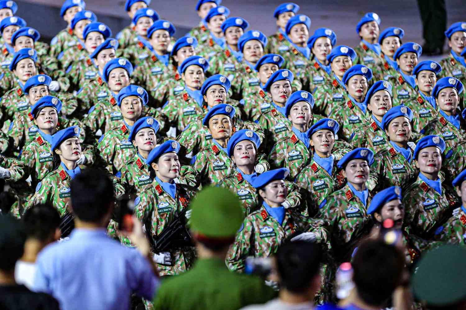 Khối nữ Gìn giữ hòa bình.