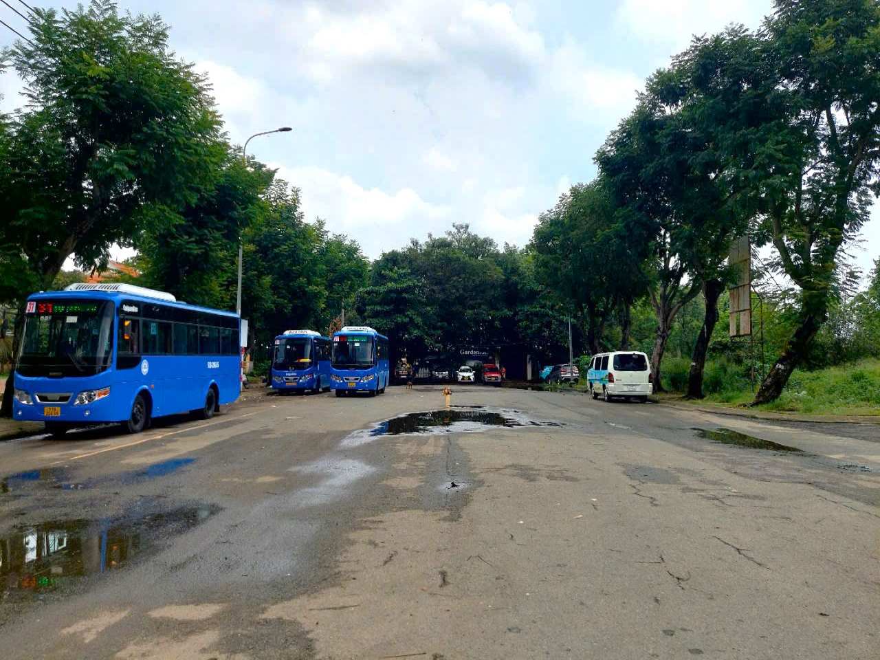 Khu vực cuối đường Đặng Thùy Trâm (quận Bình Thạnh, TPHCM) giáp sông Vàm Thuật. Ảnh: Minh Quân