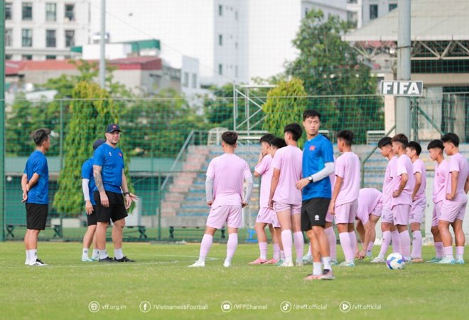 Tuyển thủ U16 Việt Nam tiết lộ yêu cầu từ huấn luyện viên Cristiano Roland