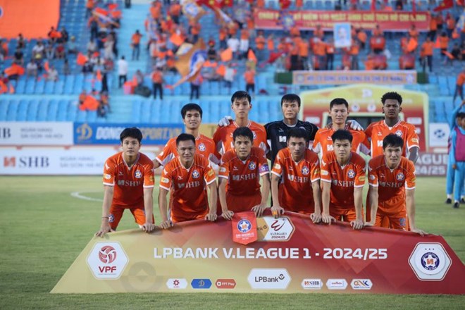 Cuộc đua V.League gia tăng áp lực ở những vòng cuối