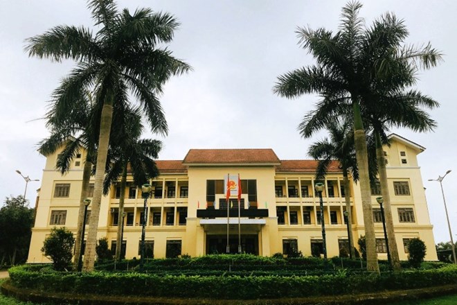 Quảng Nam đề xuất bố trí trụ sở dôi dư làm nhà công vụ cho giáo viên miền núi