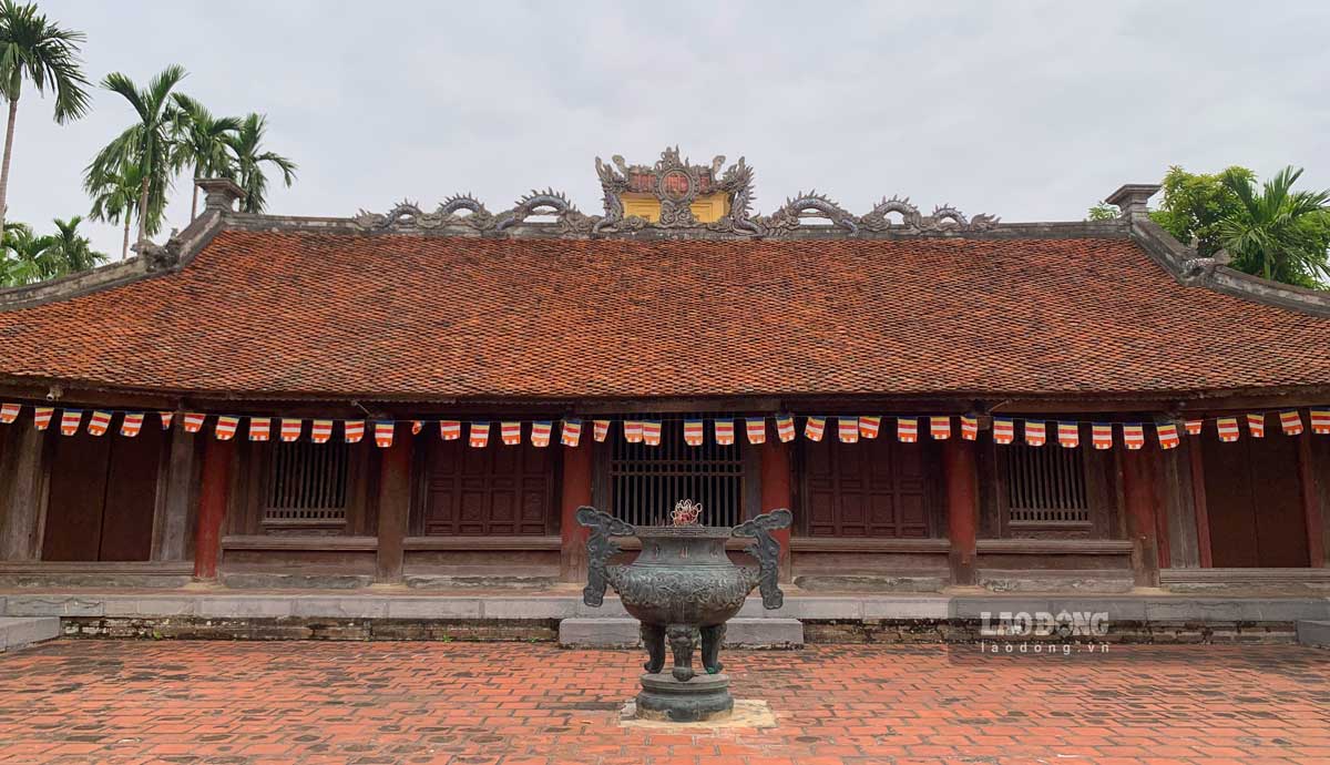 Khuôn viên thanh tịnh của chùa Lương