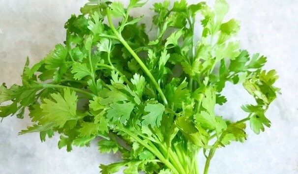 Thải độc gan tự nhiên bằng rau gia vị quen thuộc