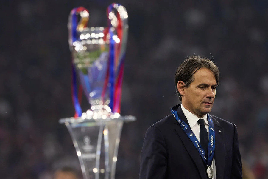 Inter Milan chính thức xác nhận chia tay HLV Simone Inzaghi chỉ ba ngày sau trận thua PSG 0-5 ở chung kết Champions League. simone-inzaghi-head-coach-fc-999.jpg