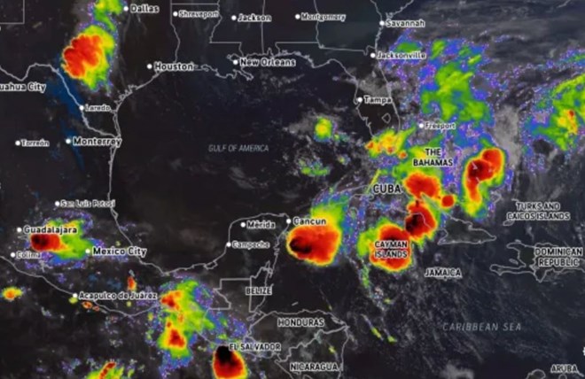 Hai áp thấp manh nha xuất hiện, dự báo bão ngay đầu tháng 6