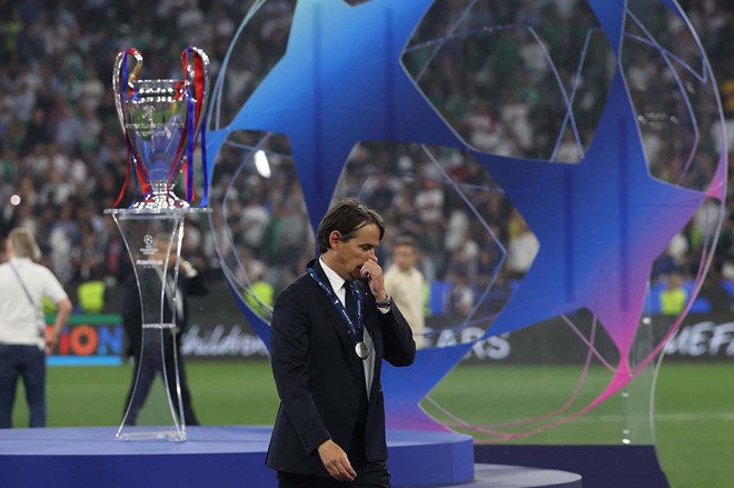 Simone Inzaghi rời Inter Milan sau khi lỡ cơ hội ăn ba