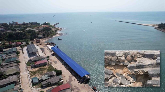 Cảng cá Quảng Trị vừa sửa xong đã hư hỏng