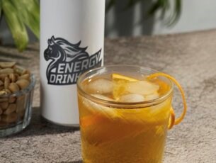 Mối quan hệ nguy hiểm của huyết áp và nước tăng lực