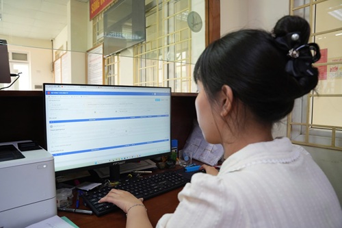 Vận hành thử mô hình chính quyền địa phương hai cấp tại phường Tây Mỗ, Hà Nội. Ảnh: Hữu Chánh