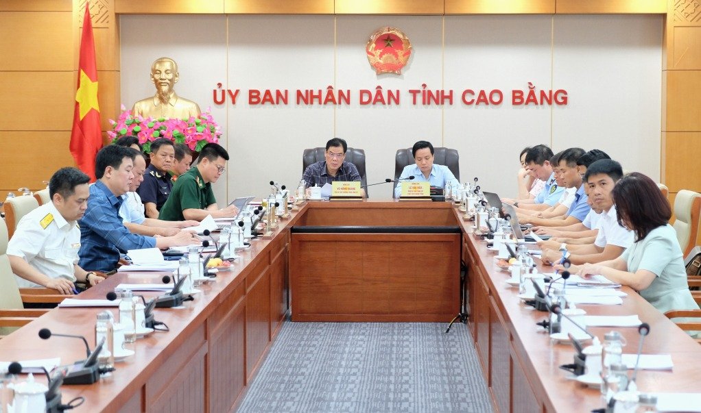 Các đại biểu dự hội nghị tại điểm cầu Cao Bằng. Ảnh: Thế Hiển