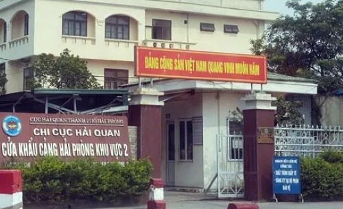 Xét xử 14 cán bộ hải quan Hải Phòng trong vụ buôn lậu hơn 13.000 container hàng