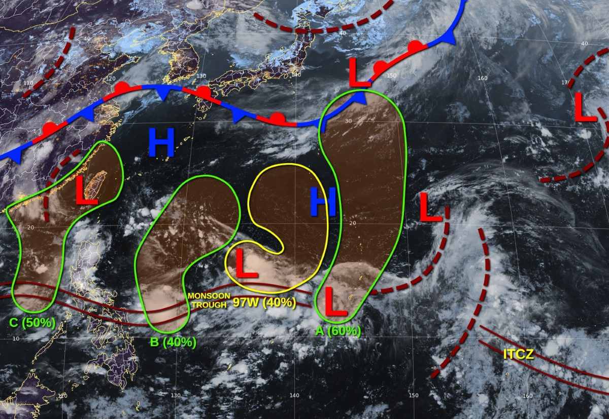 JTWC theo dõi 4 khu vực áp thấp/nhiễu động. Ảnh: JTWC