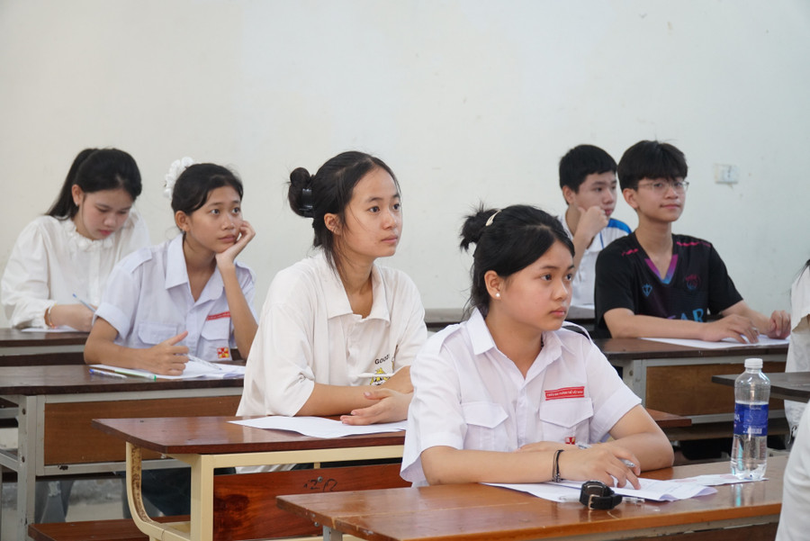 thi-lop-10-nghe-an-mon-ngu-van-4.jpg