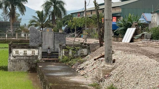 Di tích quốc gia đặc biệt Chiến trường Điện Biên Phủ bị xâm hại