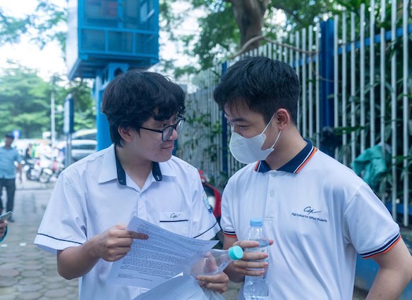 Dự đoán tổ hợp C00 sẽ có lợi thế xét tuyển trong mùa tuyển sinh 2025