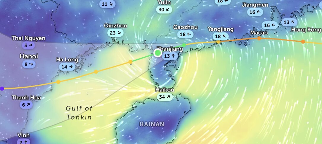Vị trí bão Wipha lúc 7h sáng 21.7. Ảnh: Zoom Earth