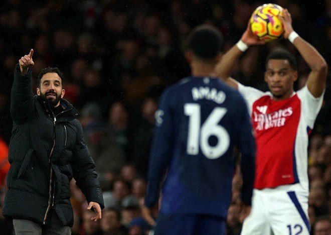 Đội hình trong mơ của Man United mùa giải 2025-2026