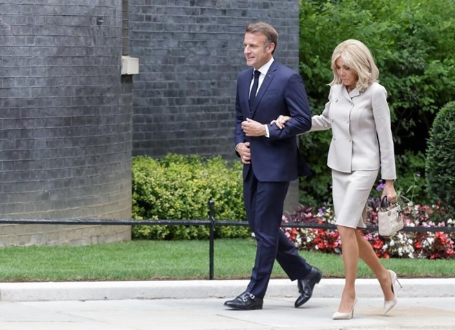 Tổng thống Pháp kiện podcaster Mỹ vì loan tin Phu nhân Macron là đàn ông