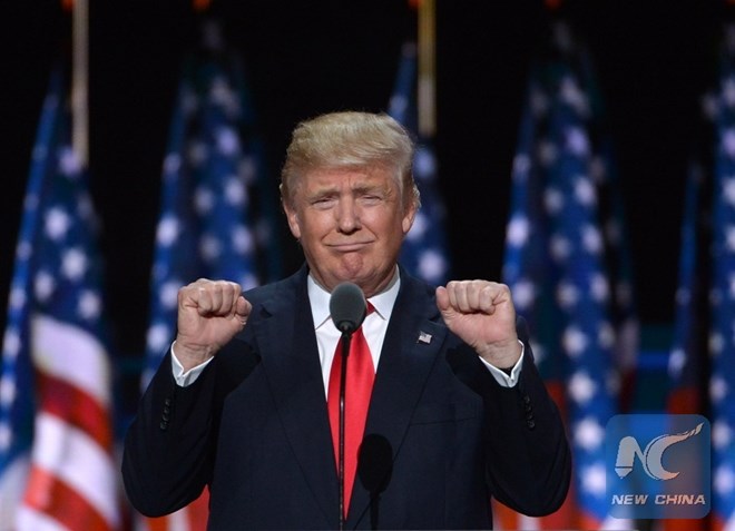 Ông Trump dọa áp thuế 100% với chất bán dẫn và chip