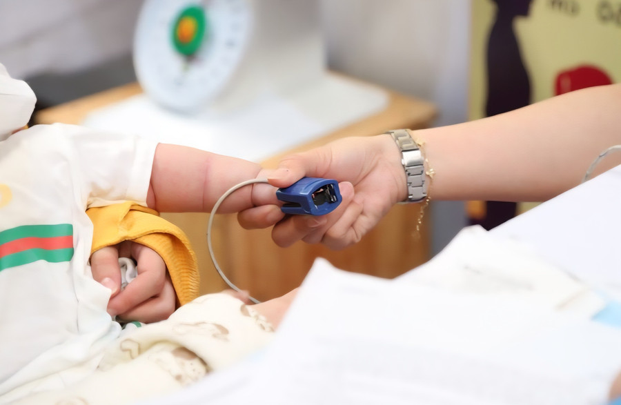 Phòng khám chuyên khoa Nhi tại địa điểm kinh doanh số 315, Nhà thuốc 315 – Địa điểm kinh doanh số 57 – Công ty Cổ phần dịch vụ Y tế Phương Nam bị từ chối cấp giấy phép hoạt động. (Ảnh minh họa)