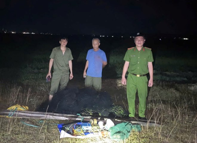 Phát hiện nhiều tang vật bẫy chim trời tại Quảng Trị