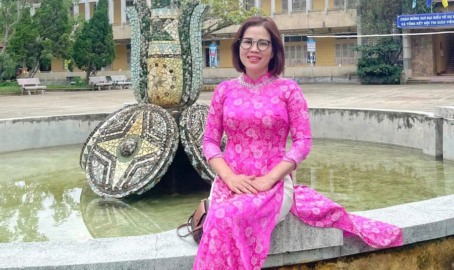 Cô Trần Thị Ngọc Trường Trường Phổ thông DTNT THPT Quảng Nam (TP. Đà Nẵng).