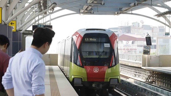 Yêu cầu khắc phục dứt điểm hơn 200 lỗi kỹ thuật tại tuyến Nhổn - ga Hà Nội