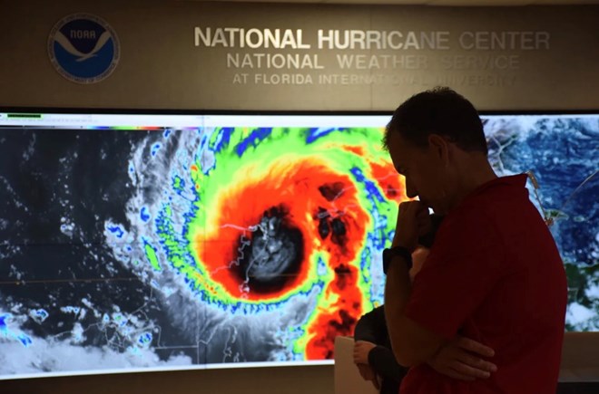 Áp thấp mới có tiềm năng thành cơn bão mạnh nhất kể từ đầu mùa Erin