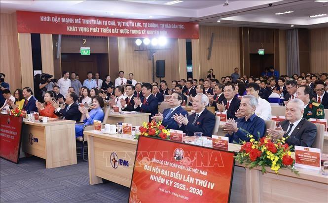 thu-tuong-phai-dap-ung-yeu-cau-dien-cho-phat-trien-dat-nuoc-4.jpg