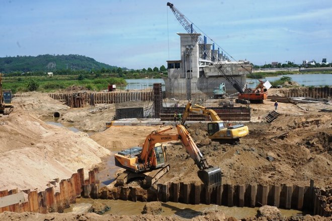 Công trình nghìn tỉ trên sông Trà Khúc Quảng Ngãi hối hả thi công, tăng tốc về đích