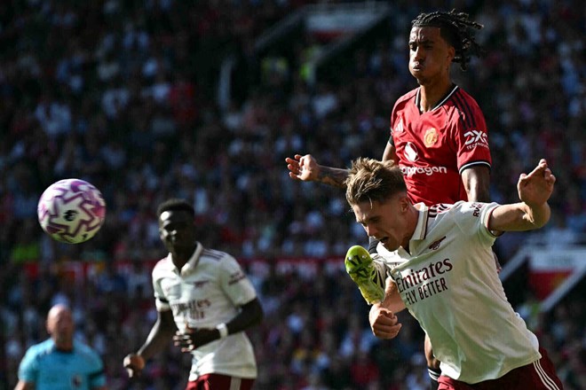 Thất bại trận mở màn của Man United đặt ra nhiều câu hỏi