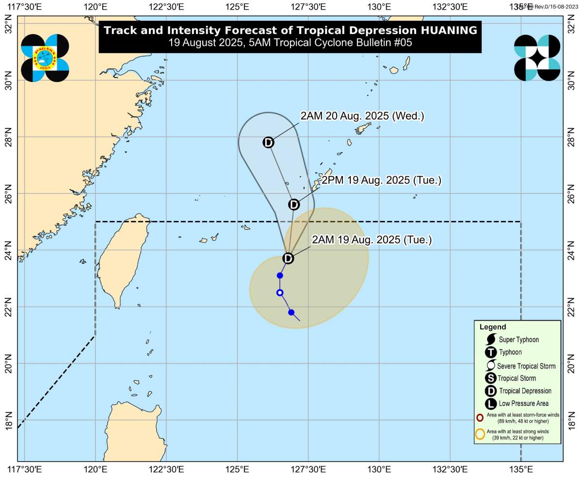 Áp thấp nhiệt đới Huaning hướng về Nhật Bản. Ảnh: PAGASA