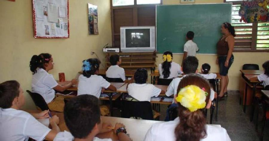 cuba-thieu-giao-vien2.jpg