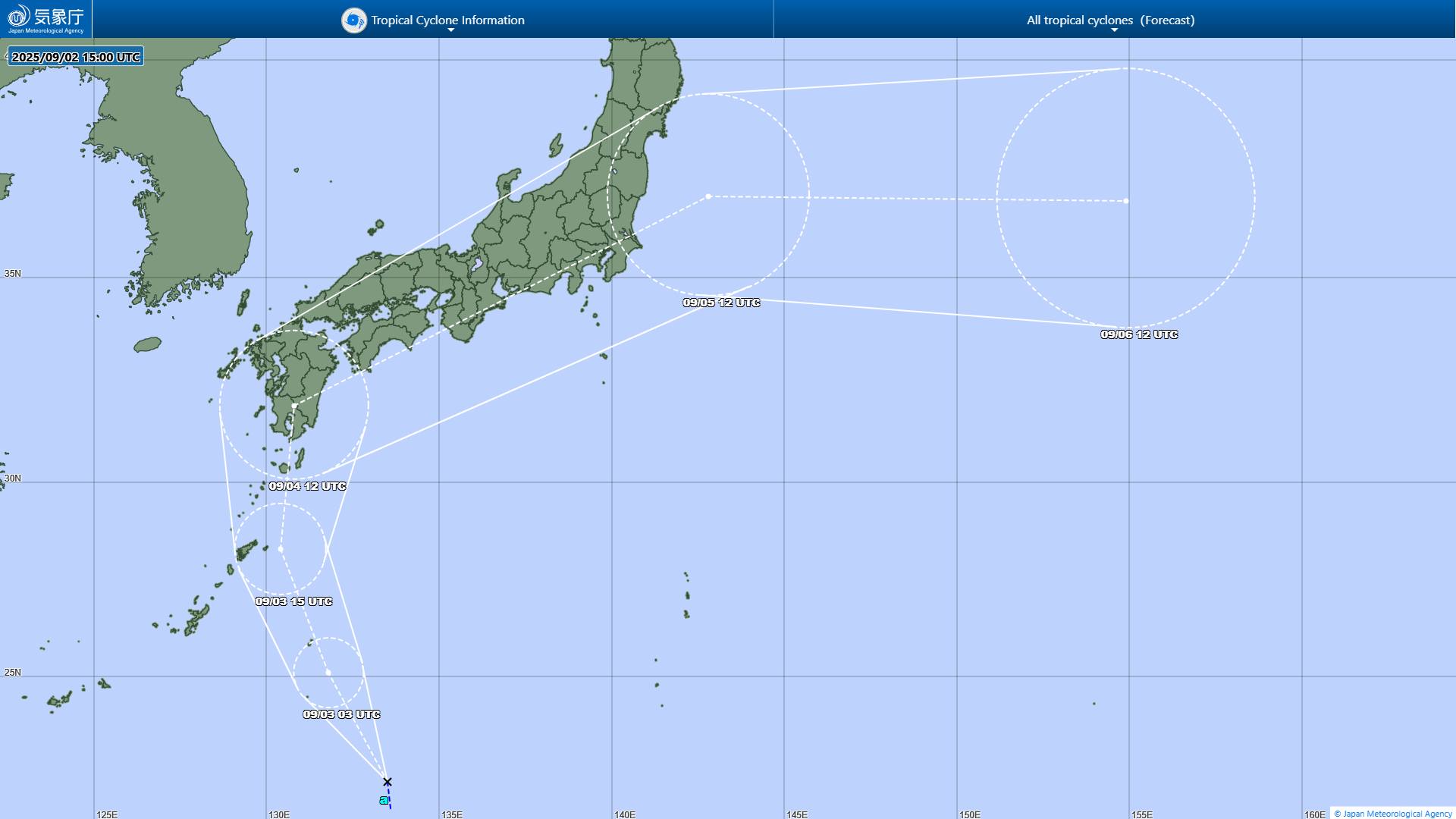 Dự báo đường đi của áp thấp theo hướng Bắc lên phía đảo Okinawa, Nhật Bản. Ảnh: JTWC