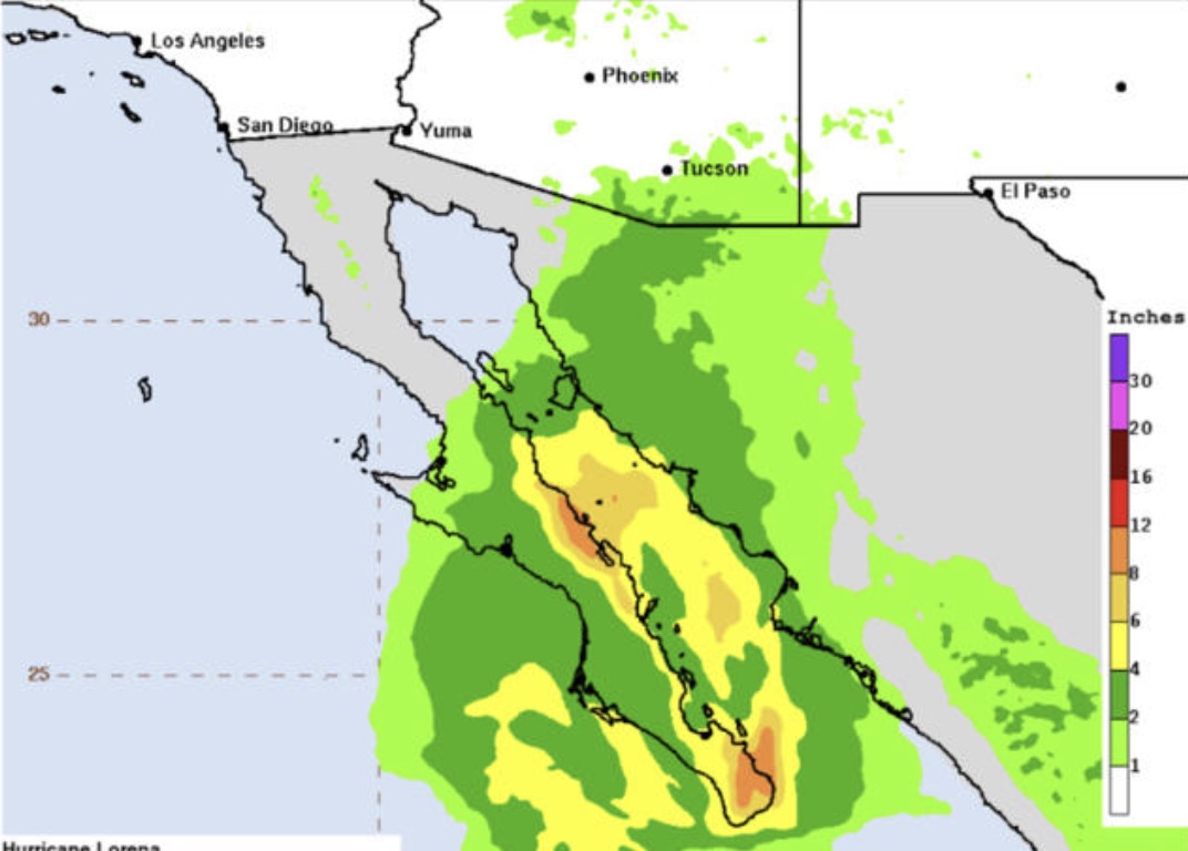 Dự báo bão cuồng phong Lorena gây mưa ở khu vực rộng lớn giữa Mỹ và Mexico. Ảnh: NOAA