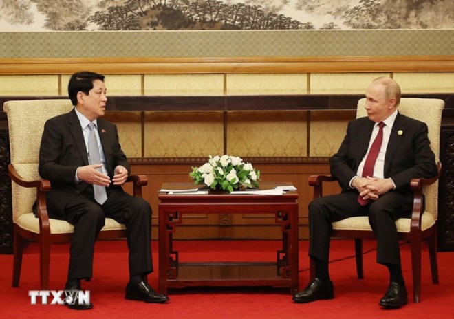 Việt Nam - Nga nhất trí tăng cường hợp tác quốc phòng, an ninh, quân sự