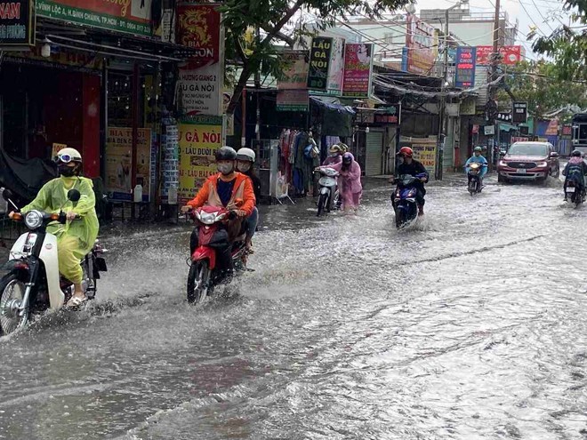Dự báo thời gian tập trung mưa dông ở Nam Bộ hôm nay