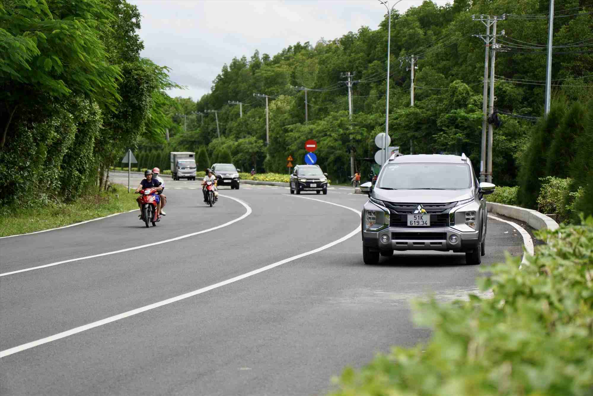 TPHCM dự kiến hạn chế ôtô, xe máy có tiêu chuẩn khí thải thấp di chuyển trên tuyến đường Rừng Sác (Cần Giờ). Ảnh: Anh Tú