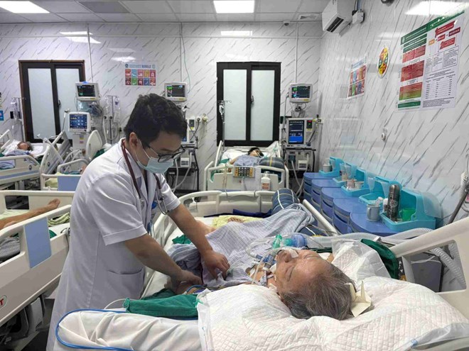 Nhóm nhân viên y tế được đề xuất phụ cấp cao nhất 70%