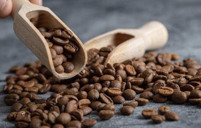 Những tác dụng phụ nghiêm trọng của việc uống quá nhiều caffeine